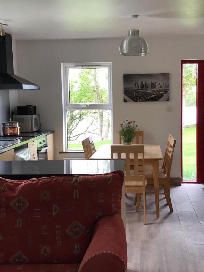 Lakeside Lookout Bantry Appartement *